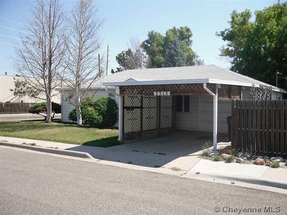 1st image of 2515 Windwood Dr