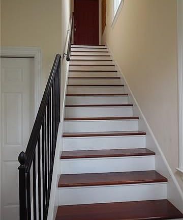 3rd image of 2628 Chippewa St