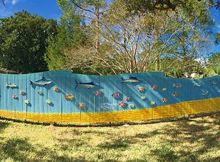 704 5th St, Neptune Beach, FL 32266