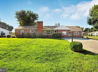 17703 Winterberry Rd, Hagerstown, MD 21740