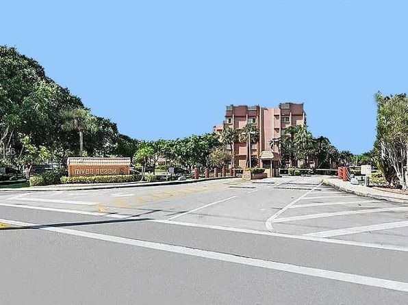 1301 River Reach Dr APT 214