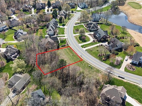 2nd image of 706 Golf House Rd E #59
