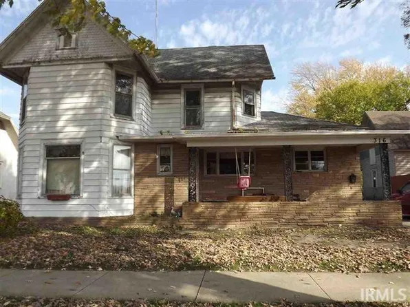 316 N State St, Kendallville, IN 46755