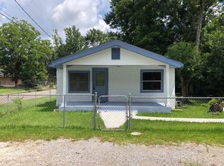 1101 Baylous St, Picayune, MS 39466