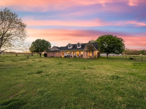 113 Angus Ct, Paradise, TX 76073