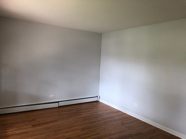 1st image of 2172 Vernon Dr Unit 2