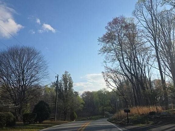 5th image of 700 Leonard Pruitt Rd