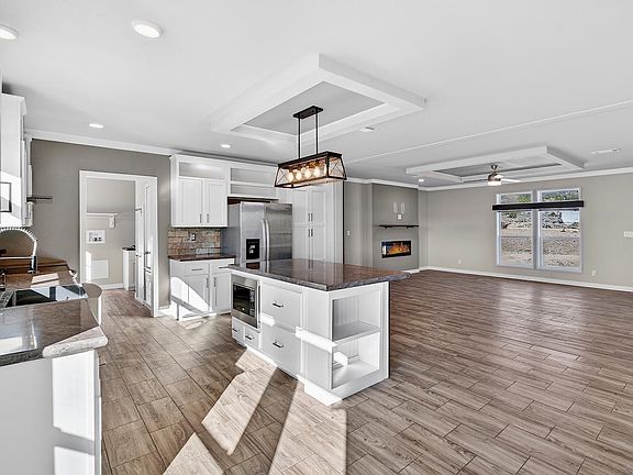 4th image of 5 Elk Rd