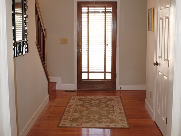 2nd image of 639 Athens Ave