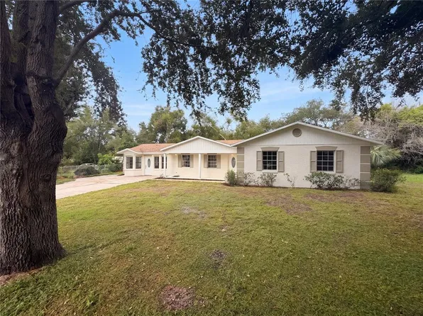 2303 S SWAN COURT NE, WINTER HAVEN, FL 33881