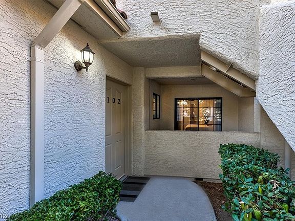 3rd image of 2603 S Durango Dr APT 102