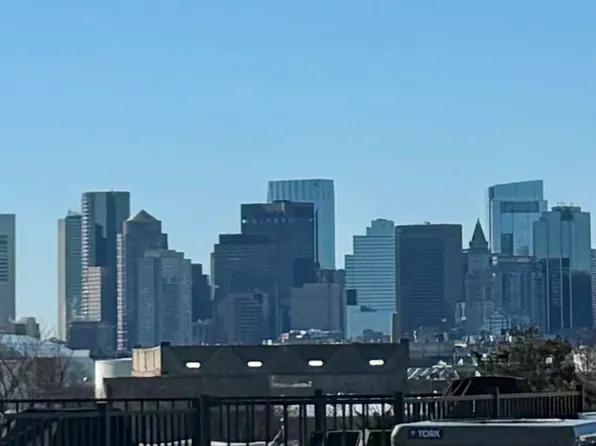 45 Horace St, Boston, MA 02128