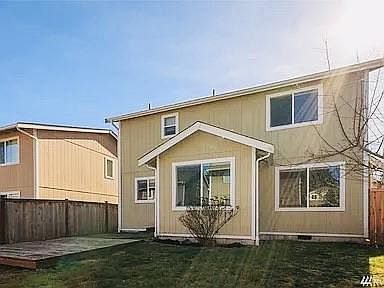 2nd image of 3456 NE Ocasta St