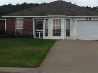 1639 Prairie St, Springdale, AR 72764