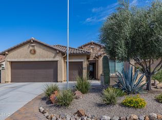 2203 E Thunderchief Dr, Green Valley, AZ 85614