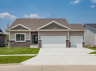 205 NE 22nd Cir, Grimes, IA 50111