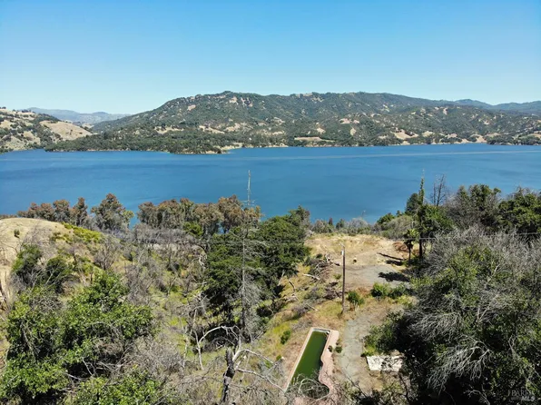 5875 Lake Ridge Drive, Ukiah, CA 95482