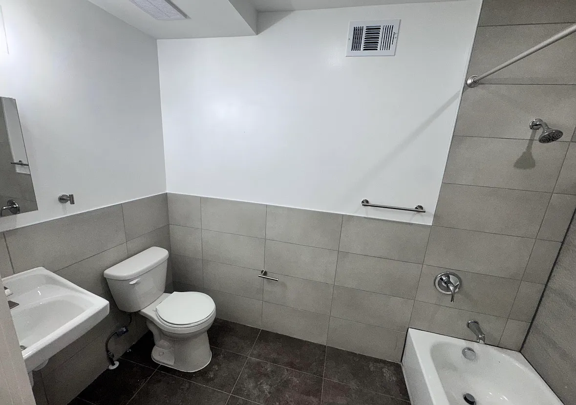 1 bed, $1,775 — Photo 4