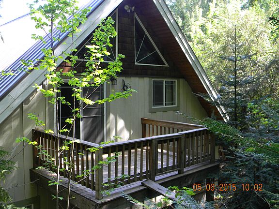 private deck off bedroom