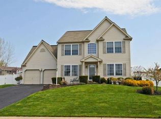 113 Cedar Dr, Dover, PA 17315