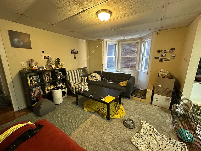 28 Monmouth St #1 — Photo 8