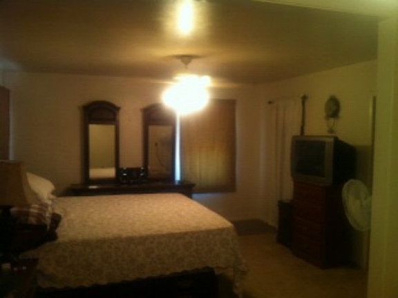 5th image of 506 E 56th St