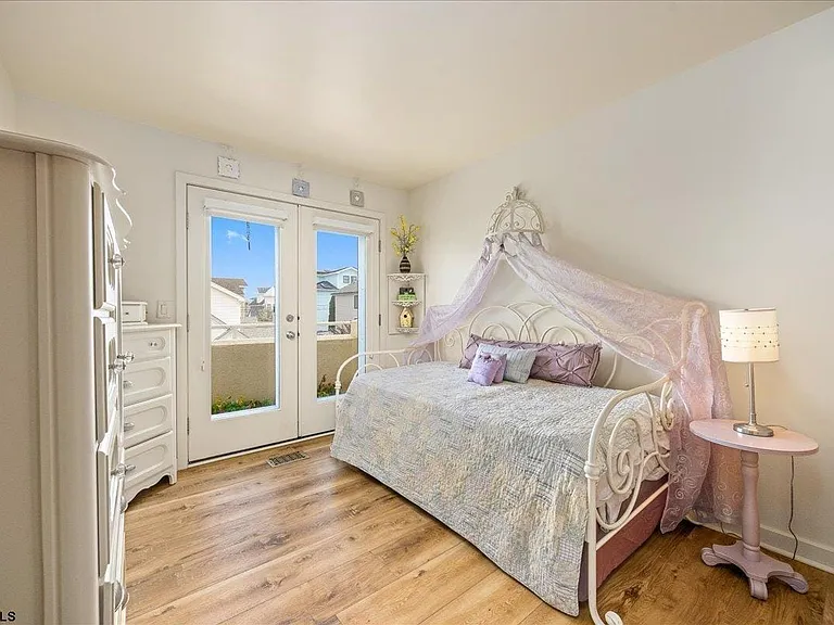 7701 Atlantic Ave #33A — Photo 28