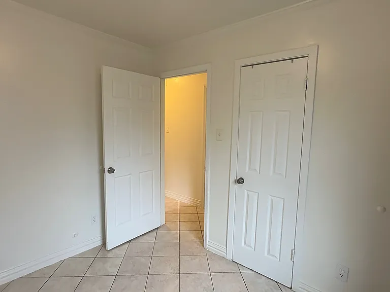 307 Collins Rd — Photo 3