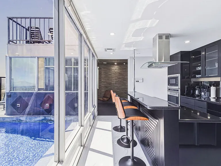 3111 Bel Air Dr #28H — Photo 35