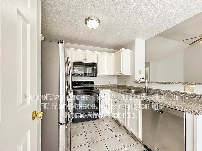 7267 Amberly Way Dr — Photo 8