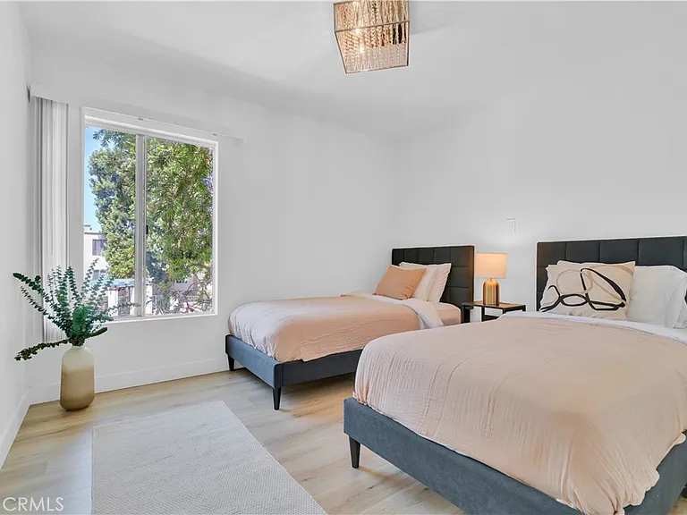 5700 Etiwanda Ave #252 — Photo 36