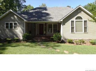87 N Cardinal Hts, Dadeville, AL 36853