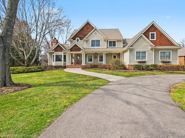 4138 Saint Andrews St, Howell, MI 48843