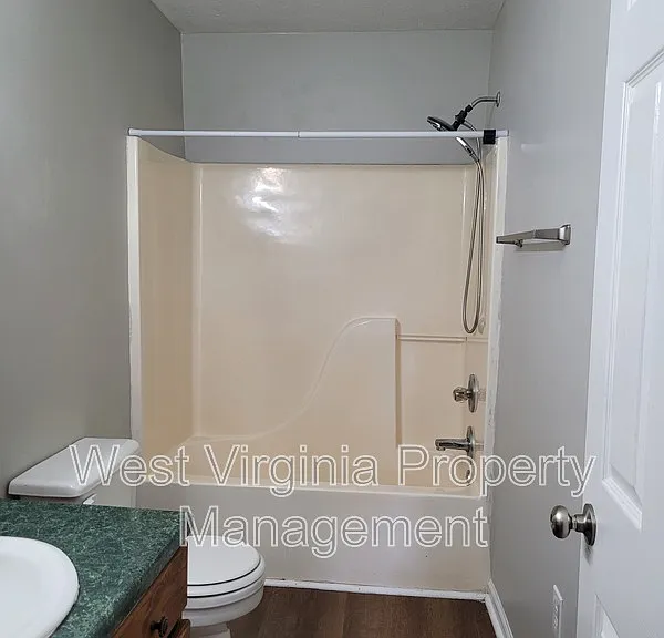 3751 Summerlee Rd #11 — Photo 10