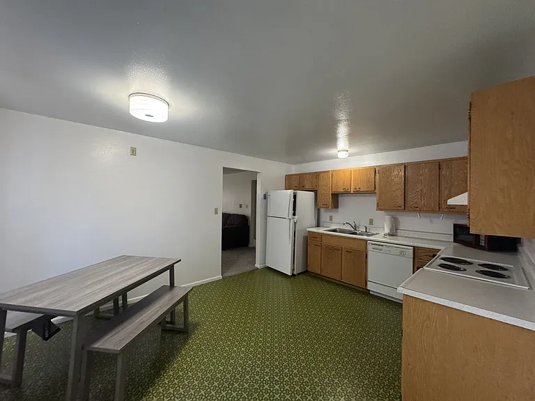 917 Alder St #4 — Photo 11