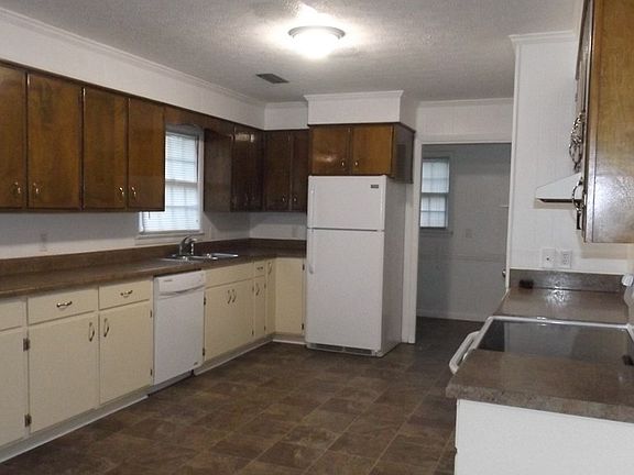 5th image of 5551 Williams Dr
