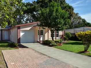 1084 29th St, Vero Beach, FL 32960