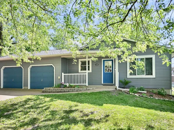 1420 Conrad Dr, Winona, MN 55987