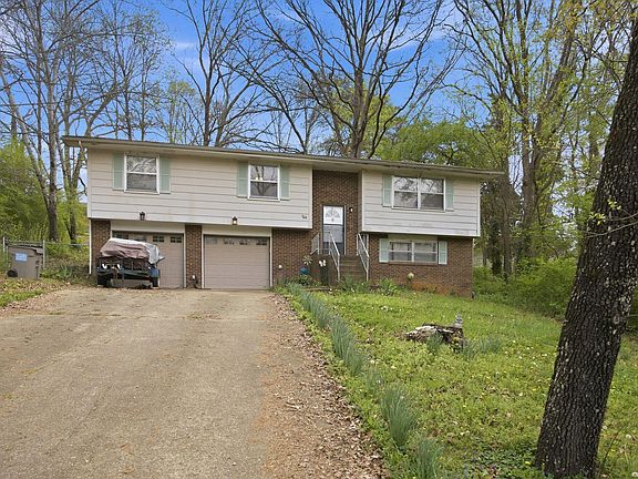 2nd image of 234 Tinker Bell Cir