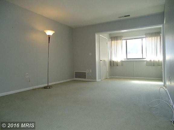 4th image of 160 Royal Oak Dr APT I
