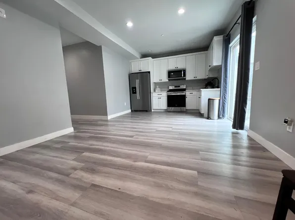 11348 Hatteras St #D1, North Hollywood, CA 91601