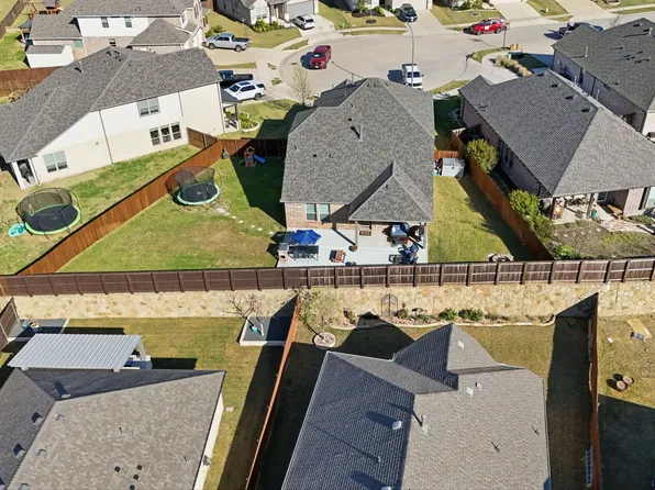 14433 Padden Park Ln, Roanoke, TX 76262