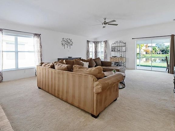 4th image of 9512 Lassen Ct
