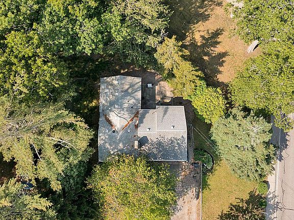 4th image of 1 Arboretum Rd