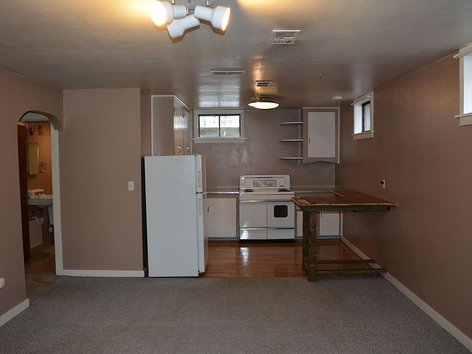 1st image of 145 W Sussex Ave
