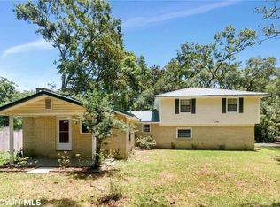 6041 Magnolia Rd, Theodore, AL 36582