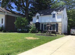 3290 Wooster Rd, Rocky River, OH 44116