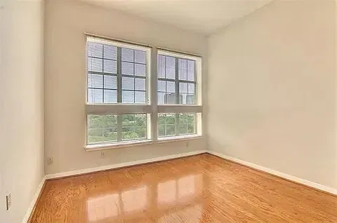 2 bed, 1120 sqft, $3,150 — Photo 3