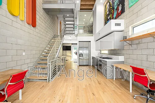 3450 Cahuenga Blvd W Photo 1