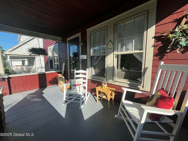 2nd image of 1137 Sumner Avenue